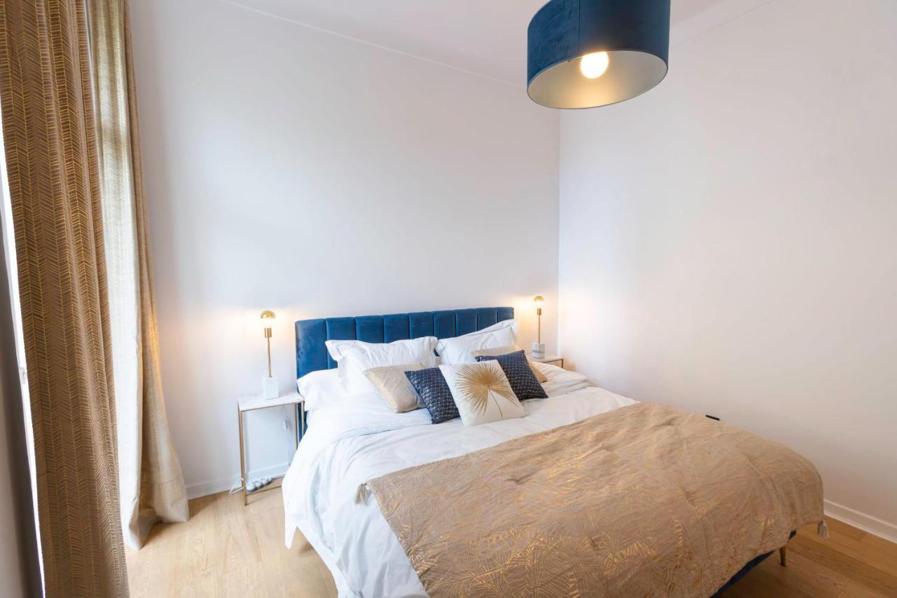 Modern 2-Br Apartment In The Heart Of Cannes Exteriör bild